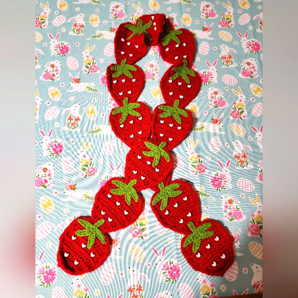 Twinkie Chan Strawberry Knit Scarf - Never Worn Rare